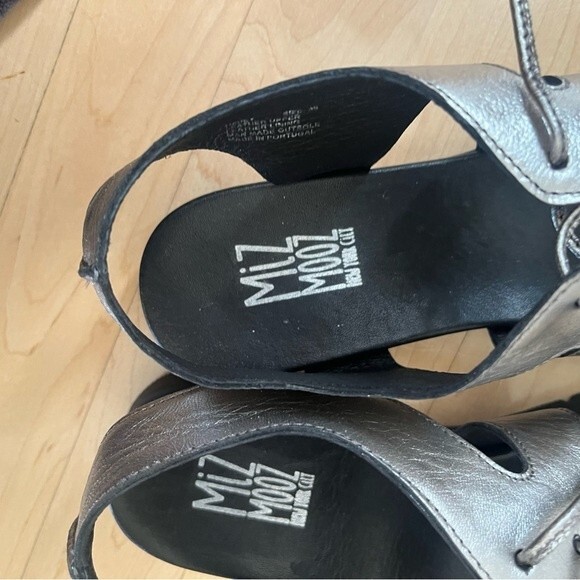 Miz Mooz Davey Leather Lace-Up Sandals 39 NWOB - Picture 10 of 12